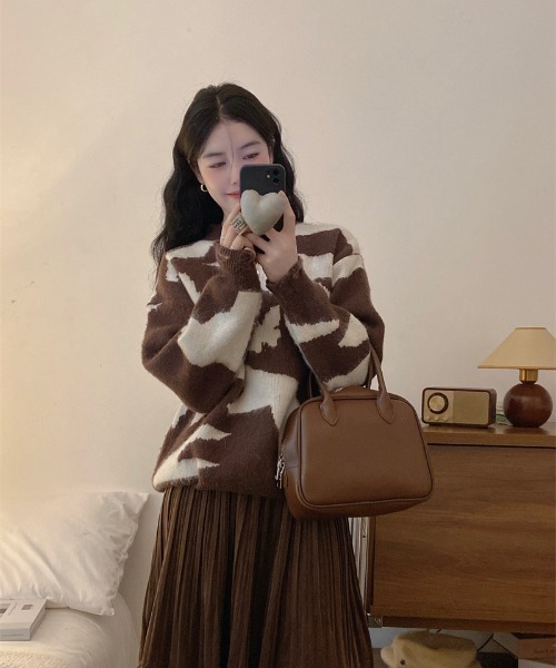 LAC-VERT（ラック・ヴェール）の「バタフライカモフラージュダメージニット（ニット/セーター・レディース・ブラック/ブラウン・FREE）」の8枚目の写真