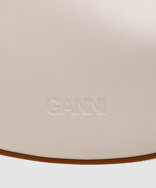GANNI(ガニー)の「Ganni Shoulder Bag(ショルダーバッグ・レディース・ホワイト・ONE SIZE)」の4枚目の写真