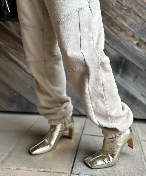 mi via loca(ミヴィアロカ)の「配色ステッチ フリースボア リブ切替スウェットパンツ(スウェットパンツ・レディース・チャコールグレー/ベージュ/ピンク/ブラック・FREE)」の11枚目の写真