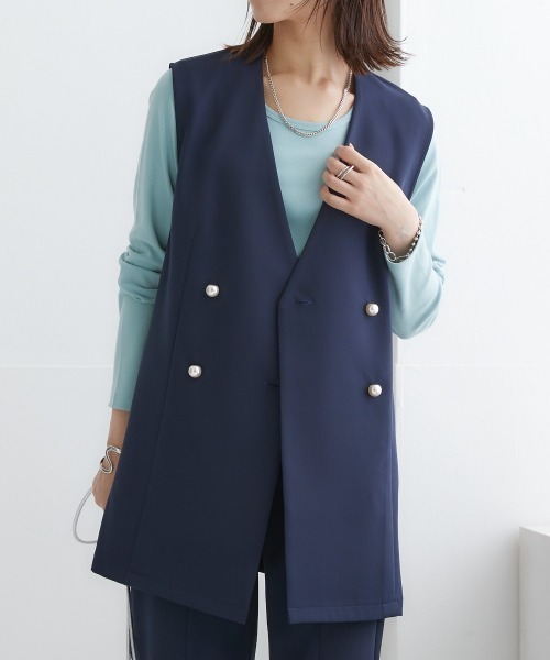 nissen（ニッセン）の「パール調ボタンジレ（ベスト・レディース・ベージュ/ネイビー・LL/L/M/S）」の6枚目の写真