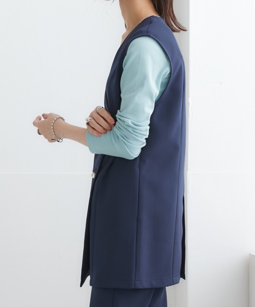 nissen（ニッセン）の「パール調ボタンジレ（ベスト・レディース・ベージュ/ネイビー・LL/L/M/S）」の7枚目の写真