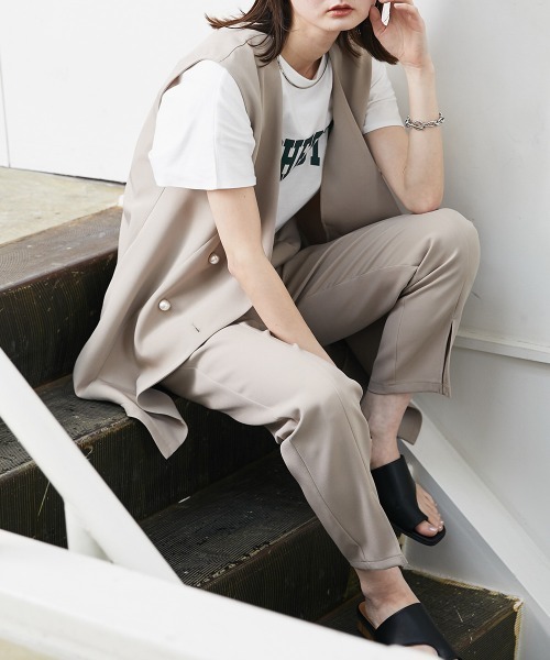 nissen（ニッセン）の「パール調ボタンジレ（ベスト・レディース・ベージュ/ネイビー・LL/L/M/S）」の16枚目の写真