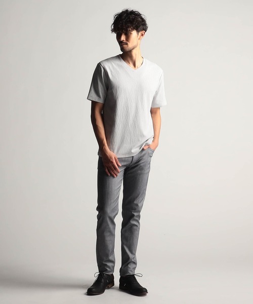 NICOLE CLUB FOR MEN（ニコルクラブフォーメン）の「バスケットリンクスジャガードＶネックプルオーバ（Tシャツ/カットソー・メンズ・シルバーグレー/ピンク系/ミント/ブラック/オフホワイト・MEDIUM/LARGE/X-LARGE）」の8枚目の写真