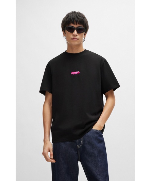 HUGO(ヒューゴ)の「ダブルロゴ コットンジャージー リラックスフィットTシャツ(Tシャツ/カットソー・メンズ・ブラック/ライトブルー・M/XL/XXL/XS/L/S)」の3枚目の写真