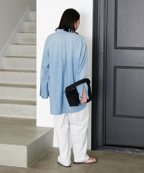 JOURNAL STANDARD（ジャーナルスタンダード）の「シャンブレーシャツ（シャツ/ブラウス・レディース・ブルー系その他/ホワイト×ホワイト・FREE）」の4枚目の写真