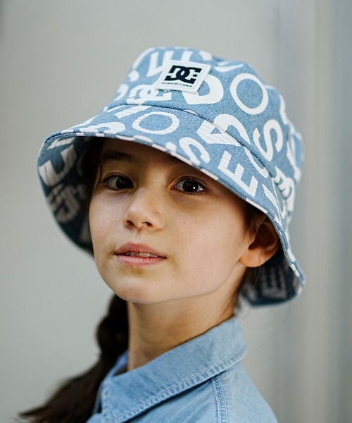 DC(ディーシー)の「DC/ディーシー DC/ディーシー ALLOVER HAT24 キッズ オールオーバー ハット ハット 帽子 スケートボード 総柄 人気デザイン バケットハット YHT242605(ハット・キッズ・ブルー系その他/ブラック×ホワイト/ホワイト×ブラック・FREE)」の1枚目の写真