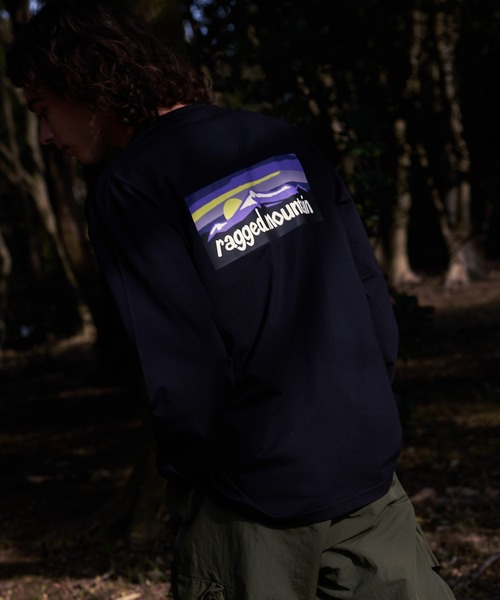 ragged mountain(ラギットマウンテン)の「【RAGGED MOUNTAIN/ラギットマウンテン】 ELKINS バックプリント ロングスリーブTシャツ(Tシャツ/カットソー・メンズ・ホワイト/ブラック/ベージュ/パープル/グレイッシュブルー・MEDIUM/LARGE/X-LARGE)」の7枚目の写真