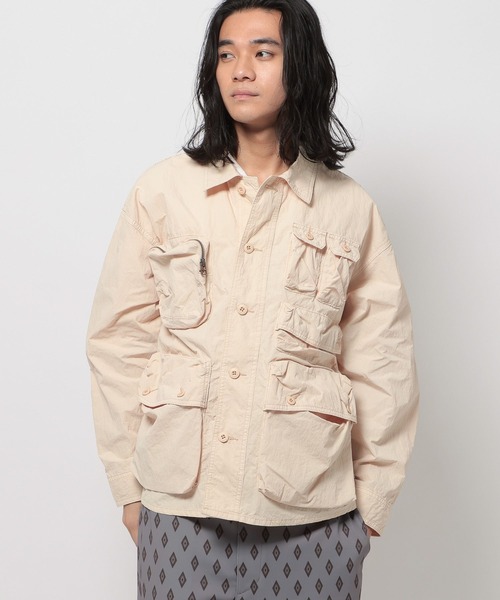 niko and...（ニコアンド）の「[UNSTUDIED]アシメトリーファティーグジャケット（ナイロンジャケット・メンズ・グレー/ピンク・LARGE/MEDIUM）」の17枚目の写真