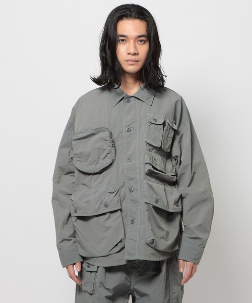 niko and...（ニコアンド）の「[UNSTUDIED]アシメトリーファティーグジャケット（ナイロンジャケット・メンズ・グレー/ピンク・LARGE/MEDIUM）」の18枚目の写真