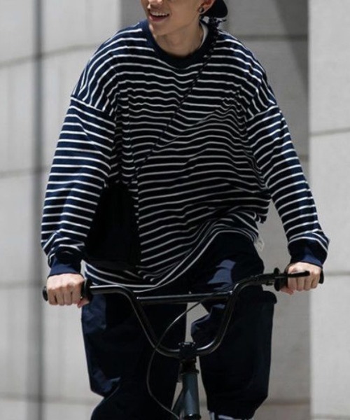 NOWLE(ノウル)の「【NOWLE】ルーズシルエット ボーダー ロンT(Tシャツ/カットソー・メンズ・ホワイト/ネイビー・MEDIUM/LARGE/X-LARGE)」の2枚目の写真