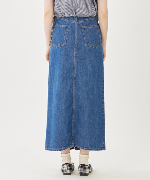 MILKFED.（ミルクフェド）の「DENIM LONG SKIRT（デニムスカート・レディース・ライトブルー/ライトインディゴブルー・M/S）」の7枚目の写真