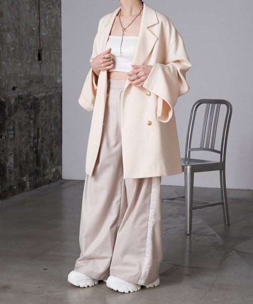 RAY CASSIN(レイカズン)の「袖開きテーラードジャケット(テーラードジャケット・レディース・アイボリー/ブラック/グレー・FREE)」の4枚目の写真