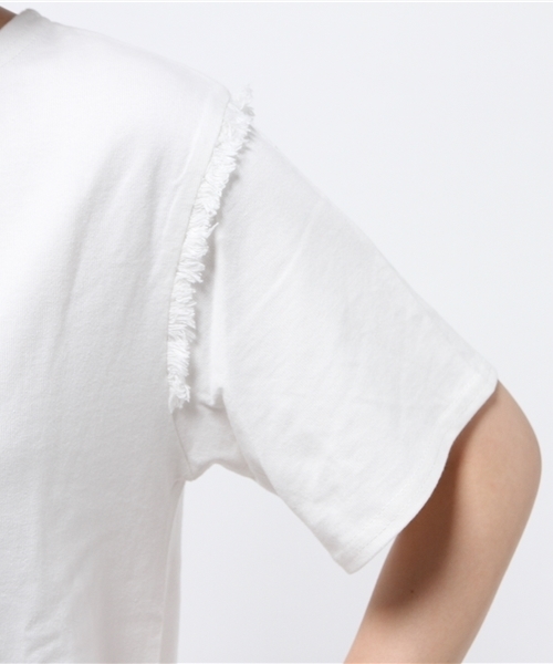 one after another NICE CLAUP(ワンアフターアナザーナイスクラップ)の「【ナイスクラップ】フリンジワンピース(Tシャツ/カットソー・レディース・アイボリー/キャメル/カーキ/スミクロ・FREE)」の10枚目の写真