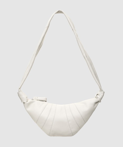 LEMAIRE（ルメール）の「SMALL CROISSANT BAG（ショルダーバッグ・レディース・グリーン/ホワイト/ブラウン/ブラウン系その他/ブラック/イエロー・OS）」の2枚目の写真