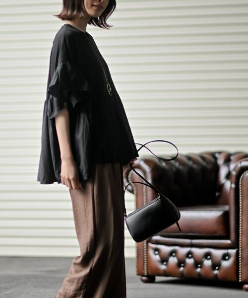 rps（アールピーエス）の「布帛×カット切替フレアー袖プルオーバー（その他トップス・レディース・イエロー/ブラック/オフホワイト/ブルー/ホワイト系その他2・フリー）」の7枚目の写真