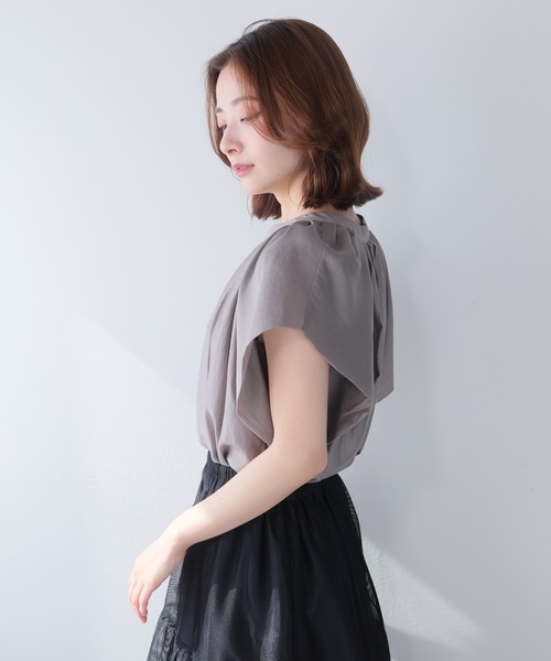 LADYMADE（レディメイド）の「2WAYシアーギャザーブラウス（シャツ/ブラウス・レディース・モカ/ホワイト/ブラック・FREE）」の16枚目の写真