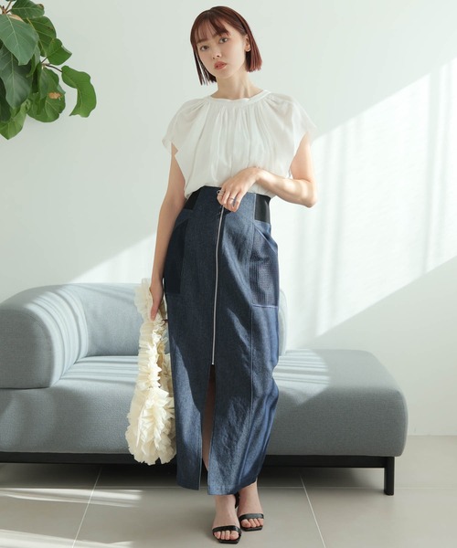 LADYMADE（レディメイド）の「2WAYシアーギャザーブラウス（シャツ/ブラウス・レディース・モカ/ホワイト/ブラック・FREE）」の8枚目の写真