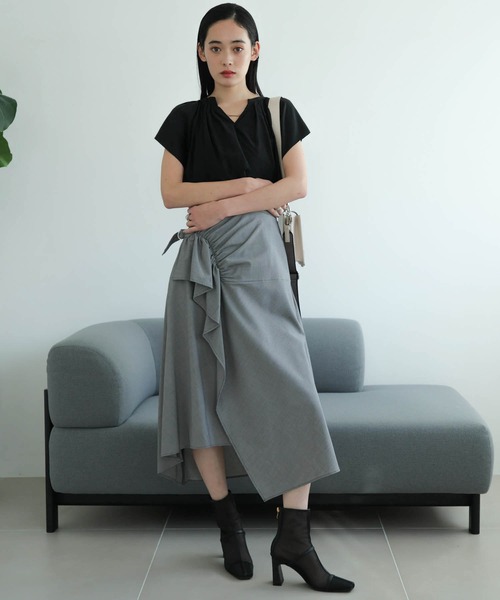 LADYMADE（レディメイド）の「2WAYシアーギャザーブラウス（シャツ/ブラウス・レディース・モカ/ホワイト/ブラック・FREE）」の13枚目の写真