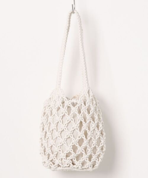 mimis（ミイーミイーズ）の「マクラメミニバック巾着内袋付（トートバッグ・レディース・アイボリー/ブラック/ベージュ・FREE）」の2枚目の写真