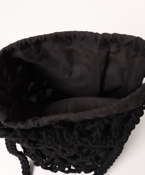 mimis（ミイーミイーズ）の「マクラメミニバック巾着内袋付（トートバッグ・レディース・アイボリー/ブラック/ベージュ・FREE）」の9枚目の写真