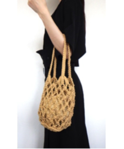 mimis（ミイーミイーズ）の「マクラメミニバック巾着内袋付（トートバッグ・レディース・アイボリー/ブラック/ベージュ・FREE）」の7枚目の写真