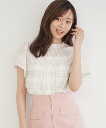 index | シアーサッカーチェック フレアスリーブブラウス【洗濯機洗い可/イージーケア】(シャツ/ブラウス)