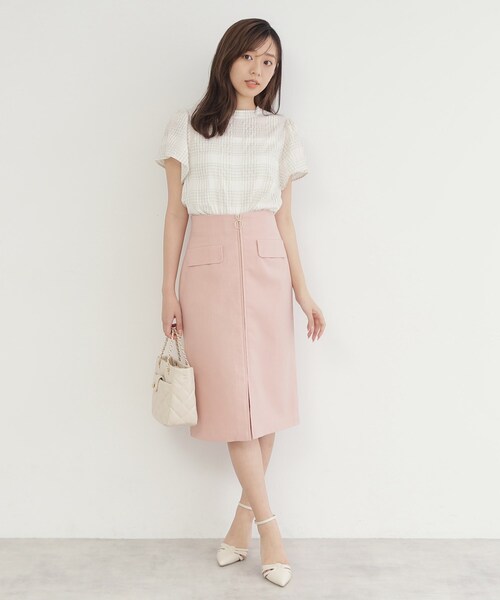 index(インデックス)の「◆シアーサッカーチェック フレアスリーブブラウス【洗濯機洗い可/イージーケア】(シャツ/ブラウス・レディース・ネイビー系1/アイボリー系1/サックスブルー系1・42/40/38/36)」の7枚目の写真