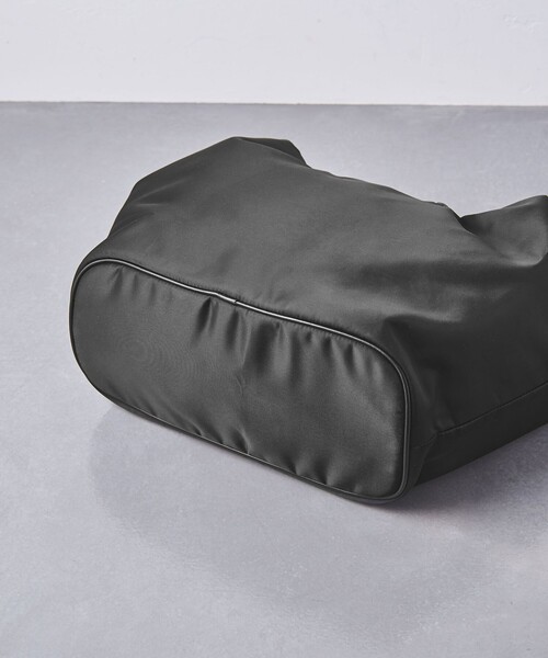 AEWEN MATOPH（イウエン マトフ）の「＜AEWEN MATOPH＞CURVY バッグ（トートバッグ・レディース・ブラック・FREE）」の10枚目の写真