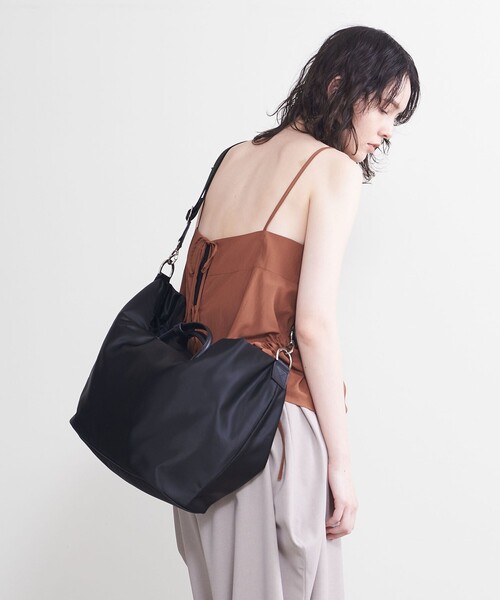 AEWEN MATOPH（イウエン マトフ）の「＜AEWEN MATOPH＞CURVY バッグ（トートバッグ・レディース・ブラック・FREE）」の16枚目の写真