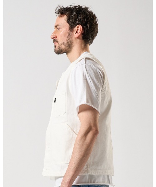 wjk（ダヴルジェイケイ）の「【LEON×B'2nd×wjk】urban work vest（ベスト・メンズ・ブラック系その他/ホワイト・SMALL/MEDIUM/LARGE/X-LARGE）」の4枚目の写真