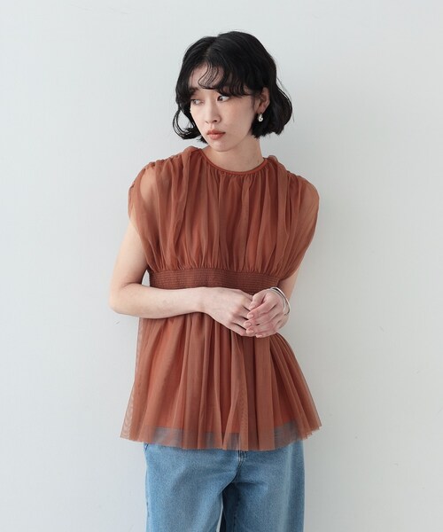 GALLEST（ギャレスト）の「◆チュールシャーリングトップス（シャツ/ブラウス・レディース・ブラック/ダークブラウン/アイボリー・38）」の17枚目の写真