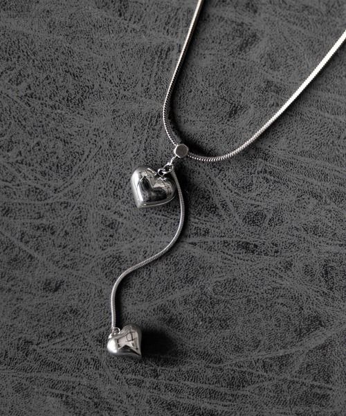 me+em select(ミームセレクト)の「Y字ハート2連ネックレス / YFORM 2HEART NECKLACE(ネックレス・レディース・シルバー・FREE)」の13枚目の写真