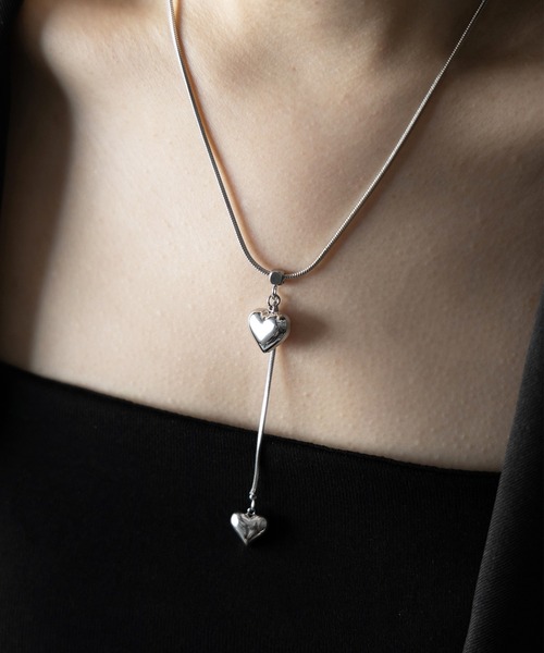 me+em select(ミームセレクト)の「Y字ハート2連ネックレス / YFORM 2HEART NECKLACE(ネックレス・レディース・シルバー・FREE)」の9枚目の写真
