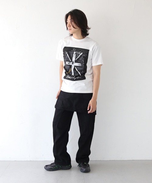 セール】【UNIT CHEST】unique unisex T-shirt グランジUK T