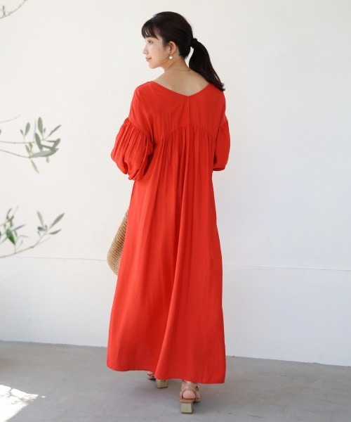 Bou Jeloud（ブージュルード）の「【高身長向けサイズ展開あり】袖ボリューム前後２WAYワンピース（ワンピース・レディース・ブラック/オレンジ/ベージュ・TL/38）」の8枚目の写真
