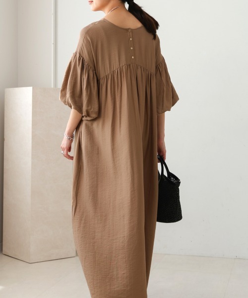 Bou Jeloud（ブージュルード）の「【高身長向けサイズ展開あり】袖ボリューム前後２WAYワンピース（ワンピース・レディース・ブラック/オレンジ/ベージュ・TL/38）」の20枚目の写真