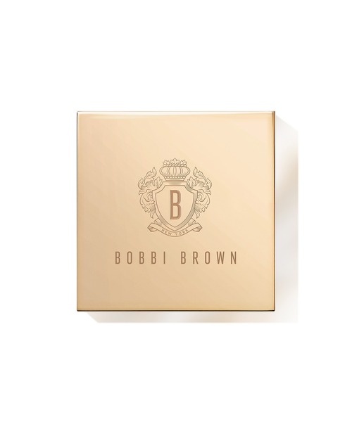 BOBBI BROWN(ボビイブラウン)の「ブライトニング ブラッシュ <Glow with Love Collection>(チーク・レディース・ブラッシュドピンク/ブラッシュドピーチ・FREE)」の4枚目の写真