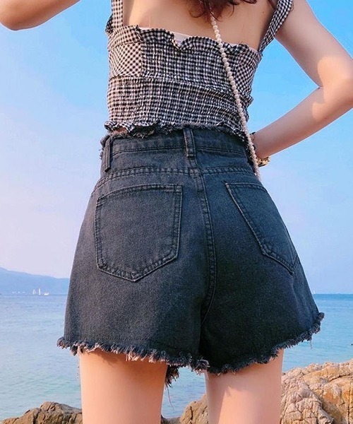 Mayree(メイリー)の「【Mayree】ハイウエスト ダメージ デニムショート パンツ(デニムパンツ・レディース・ホワイト/ブルー/ネイビー/ブラック/チャコールグレー・SMALL/MEDIUM/LARGE)」の13枚目の写真