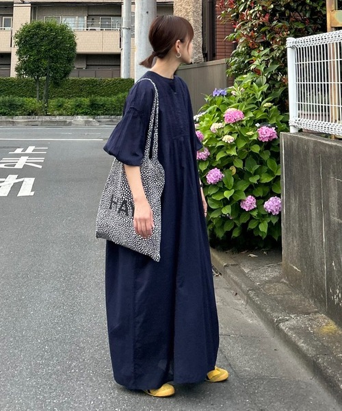 notch.(ノッチ)の「【 notch. by KR 】ピンタックルーズボイルワンピース(ワンピース・レディース・ブラック/ネイビー/オフホワイト・TM/M)」の16枚目の写真