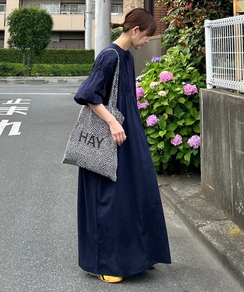 notch.(ノッチ)の「【 notch. by KR 】ピンタックルーズボイルワンピース(ワンピース・レディース・ブラック/ネイビー/オフホワイト・TM/M)」の17枚目の写真