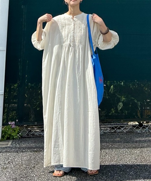 notch.(ノッチ)の「【 notch. by KR 】ピンタックルーズボイルワンピース(ワンピース・レディース・ブラック/ネイビー/オフホワイト・TM/M)」の6枚目の写真