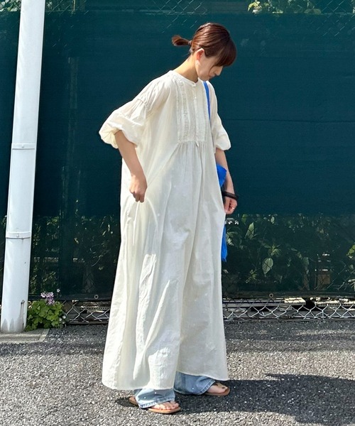 notch.(ノッチ)の「【 notch. by KR 】ピンタックルーズボイルワンピース(ワンピース・レディース・ブラック/ネイビー/オフホワイト・TM/M)」の5枚目の写真