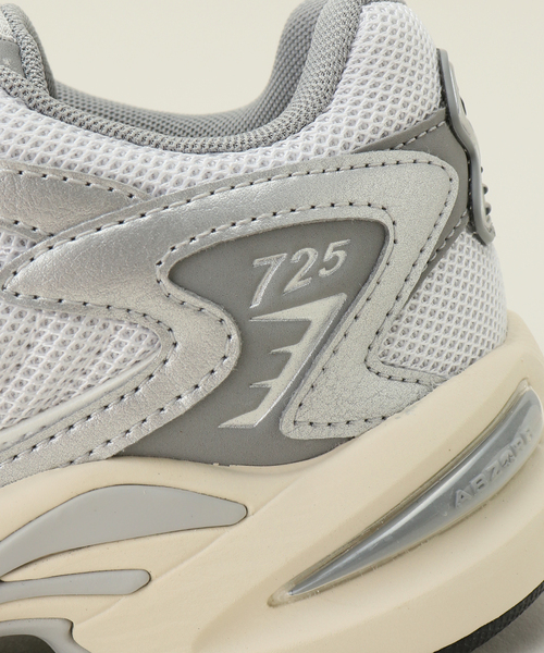 IENA（イエナ）の「NEW BALANCE/ニューバランス ML725CD