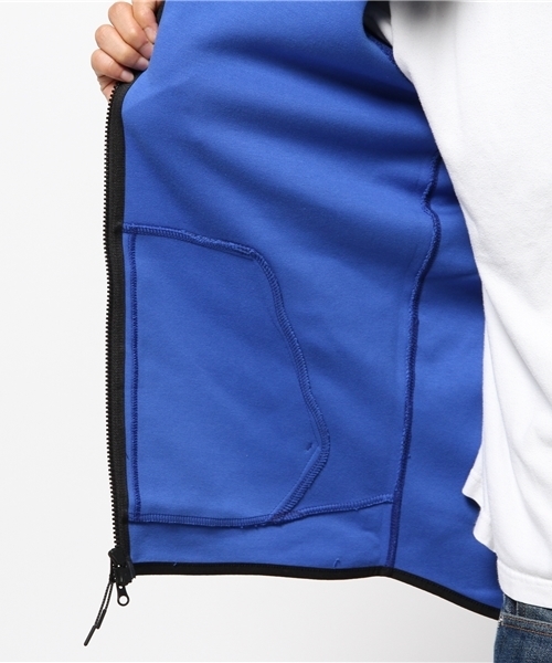 NIKE SPORTSWEAR（ナイキスポーツウェアー）の「メンズ ナイキ テック 