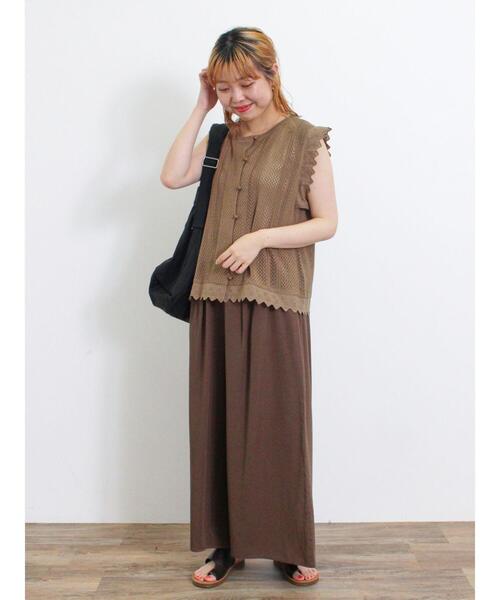 Samansa Mos2(サマンサ モスモス)の「【接触冷感】レーヨン混タックワイドパンツ(その他パンツ・レディース・カーキ/ダークブラウン/ブラック・F)」の9枚目の写真