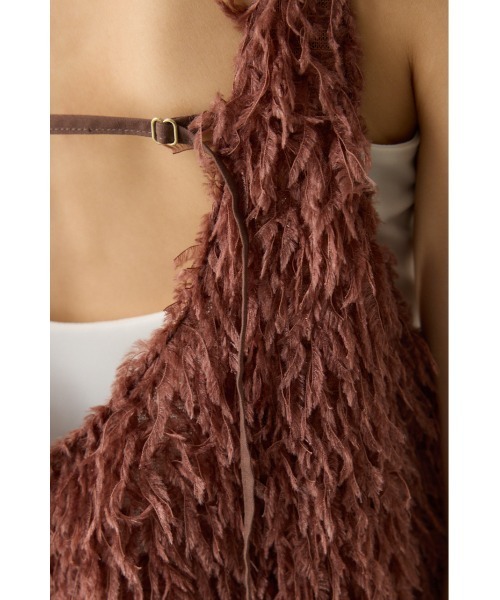 crie conforto（クリーコンフォルト）の「フェザーヤーンベスト（ベスト・レディース・アイボリー/ライトグレー/ブラウン・FREE）」の18枚目の写真