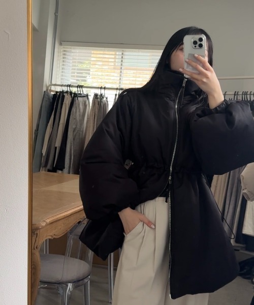 mellowneon（メロウネオン）の「3wayドロスト中綿ダウンコート / スタンドカラー（ダウンジャケット/コート・レディース・チャコールグレー/アイボリー/ブラック・FREE）」の8枚目の写真