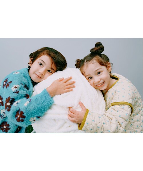 BEAMS mini（ビームスミニ）の「フラワー シャギー カーディガン 2024FW（90～150cm）（カーディガン/ボレロ・キッズ・イエロー/ライトブルー・90/100/110/120/130/140/150）」の5枚目の写真