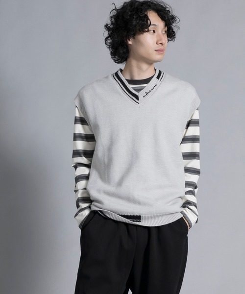 aimoha(アイモハ)の「aimoha men Varsity Vibe Knit Vest(ベスト・メンズ・オフホワイト/ブラック/ライトグレー・MEDIUM/LARGE/X-LARGE/XX-LARGE/XXX-LARGE)」の12枚目の写真