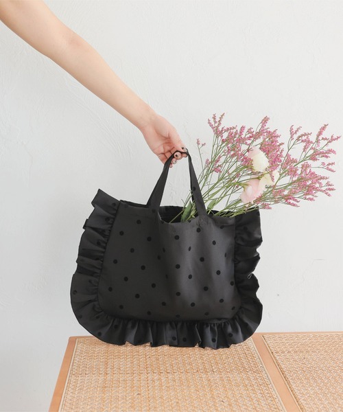 KOBE LETTUCE（コウベレタス）の「選べる2タイプ ドット柄フリルトートバッグ（トートバッグ・レディース・アイボリー系/ブラック系/クリーム/ブラック・B/A）」の20枚目の写真